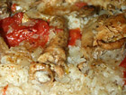 Снимка 1 от рецепта за Пилешки бутчета и крилца  с ориз