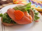Снимка 1 от рецепта за Свеж сандвич с риба