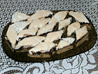 Снимка 1 от рецепта за Лесен сладкиш с белтъчена глазура