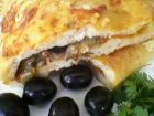 Снимка 1 от рецепта за Калцоне с патладжан, маслини и лук
