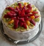 Рецепта за Сметанова торта с плодове