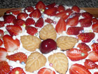 Снимка 1 от рецепта за Сметанова торта с пресни ягоди