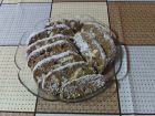 Снимка 1 от рецепта за Руло с ядки, стафиди и бисквити