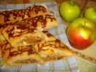 Снимка 3 от рецепта за Ябълков щрудел с лешници