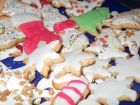 Снимка 5 от рецепта за Коледни сладки с `кралска глазура`