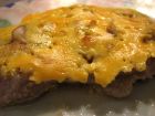 Снимка 1 от рецепта за Крехки пържоли с топено сирене на фурна