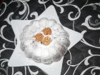 Снимка 2 от рецепта за Мини какаово кексче със стафиди и орехи