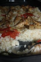 Снимка 5 от рецепта за Пилешки бутчета и крилца  с ориз
