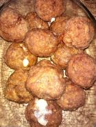 Снимка 2 от рецепта за Пържени кюфтенца с кашкавал