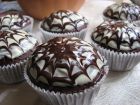 Снимка 1 от рецепта за Шоколадови мъфини с паяжина за Хелоуин