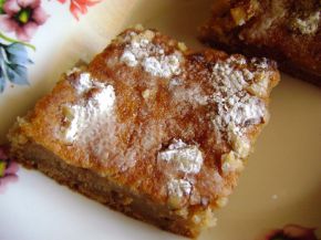 Снимка 1 от рецепта за Сладкиш с орехи и канела
