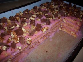 Снимка 4 от рецепта за Бисквитена торта с ягодов нюанс