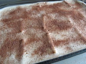 Снимка 2 от рецепта за Бисквитена торта с кондензирано мляко