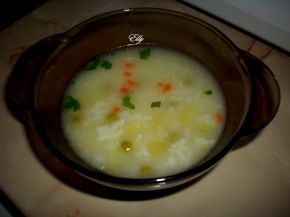 Снимка 3 от рецепта за Бистра зеленчукова супа с грах
