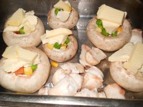 Снимка 4 от рецепта за Гъби с микс от зеленчуци, топено сирене и кашкавал