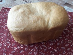 Снимка 6 от рецепта за Хляб за хлебопекарна машина