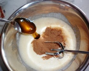Снимка 4 от рецепта за Канелено-меден сладкиш