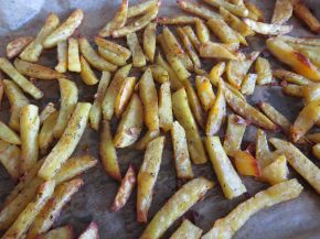Снимка 2 от рецепта за Картофи на фурна с подправки