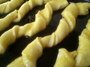 Снимка 2 от рецепта за Кашкавалени панделки
