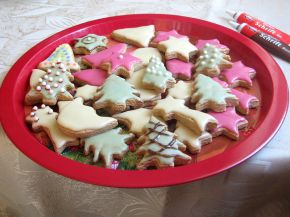 Снимка 6 от рецепта за Коледни сладки с джинджифил и канела