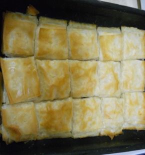 Снимка 2 от рецепта за Млечна баница