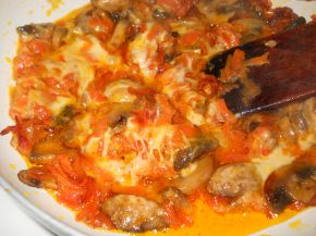 Снимка 4 от рецепта за Омлет с плънка от гъби, моркови и сирене Едам