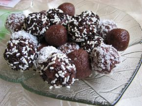Снимка 2 от рецепта за Орехови бонбони