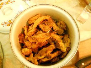 Снимка 2 от рецепта за Панирани пилешки късчета
