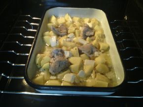 Снимка 2 от рецепта за Патешко с картофи, топено сирене и  масло