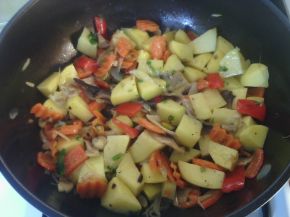 Снимка 3 от рецепта за Патешко със зеленчуци