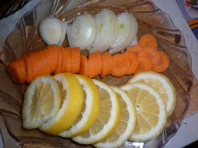 Снимка 2 от рецепта за Печена пъстърва със зеленчуци