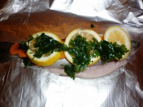Снимка 3 от рецепта за Печена пъстърва със зеленчуци