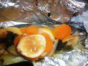 Снимка 6 от рецепта за Печена пъстърва със зеленчуци