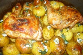Снимка 8 от рецепта за Печени пилешки бутчета с картофи