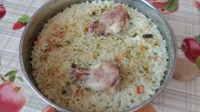 Снимка 3 от рецепта за Пилешко с ориз и зелен лук