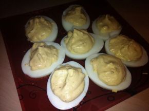 Снимка 2 от рецепта за Пълнени яйца - II вариант
