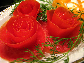 Снимка 2 от рецепта за Розички от домати