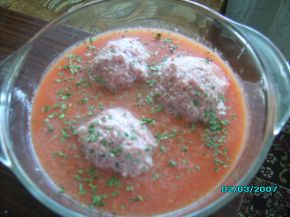 Снимка 5 от рецепта за Скрити яйчица в доматен сос