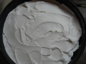 Снимка 5 от рецепта за Сладоледена торта от трохи