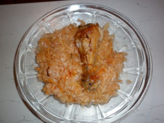Снимка 1 от рецепта за Пиле с прясно зеле, ориз и домати