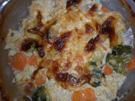 Снимка 1 от рецепта за Броколи, карфиол и моркови със сос Бешамел Снимка 1 от рецепта за Броколи, карфиол и моркови със сос Бешамел