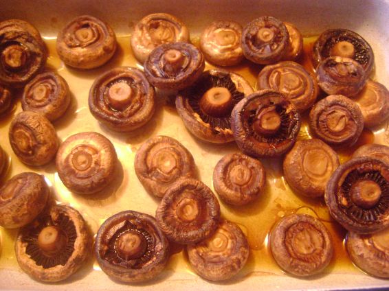 Снимка 1 от рецепта за Печурки с масло на фурна