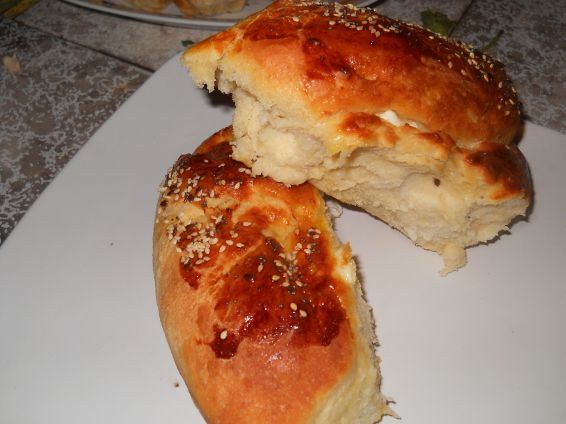 Снимка 1 от рецепта за Тутманик с плънка от сирене и яйца