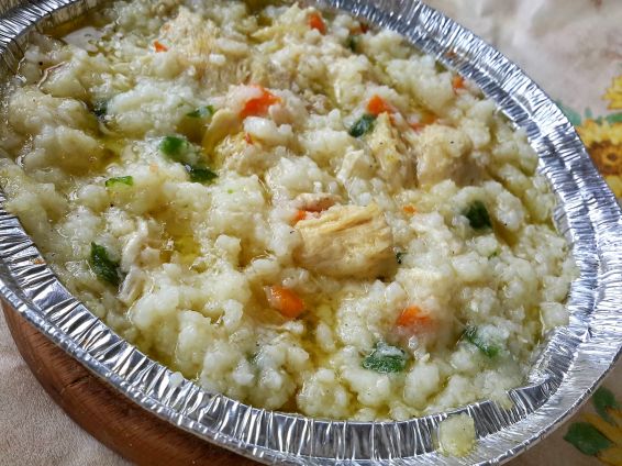 Снимка 1 от рецепта за Пиле с ориз, моркови и чушки