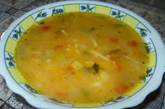 Снимка 10 от рецепта за Пилешка супа