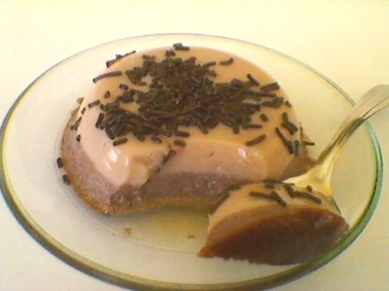 Снимка 2 от рецепта за Шоколадов пудинг с течен шоколад  на фурна