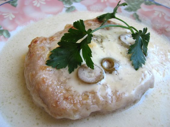 Снимка 1 от рецепта за Свински пържоли със сметанов сос