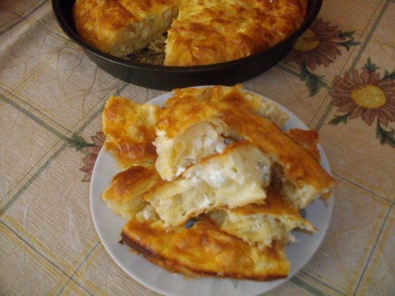 Снимка 2 от рецепта за Вита баница със сирене