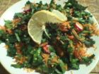 Рецепта за Салата от репички, моркови, спанак, маруля и зелен лук