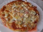 Снимка 3 от рецепта за Домашна пица с богата плънка